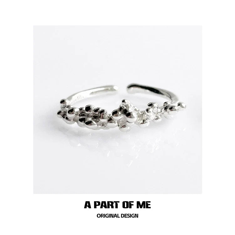 A PART OF ME surf texture couple rings in silver with a unique and stylish design