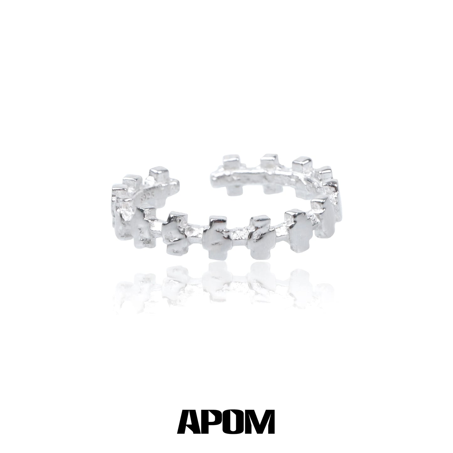 Stylish industrial gear couple rings in silver, designed to symbolize unity and strength
