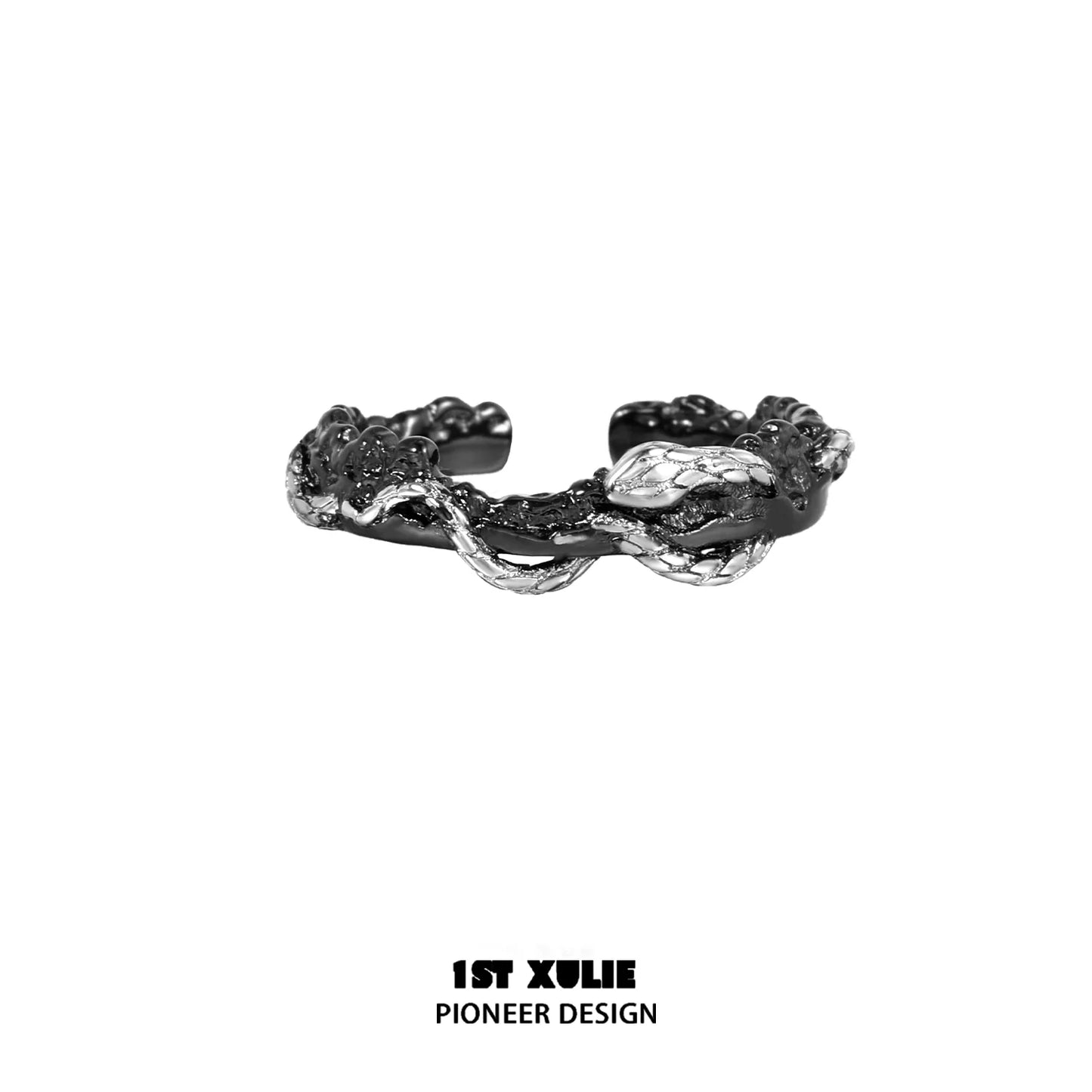 Stylish black snake couple rings made from durable metal for a unique fashion statement