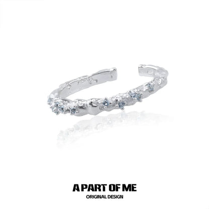 A PART OF ME blue star shard zircon ring with an elegant design and sparkling accents
