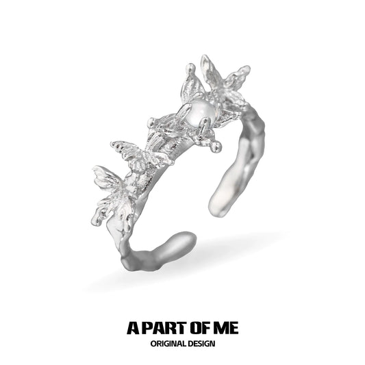 Butterfly agate ring with a delicate design featuring beautiful butterflies in a silver finish