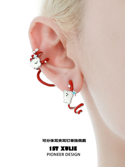 Unique 1STXULIE cat and dog earrings featuring playful design for pet lovers