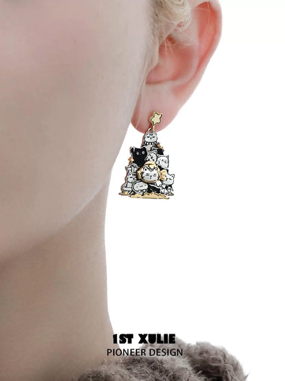 Cat family silver stud earrings featuring a playful design with multiple cats stacked together