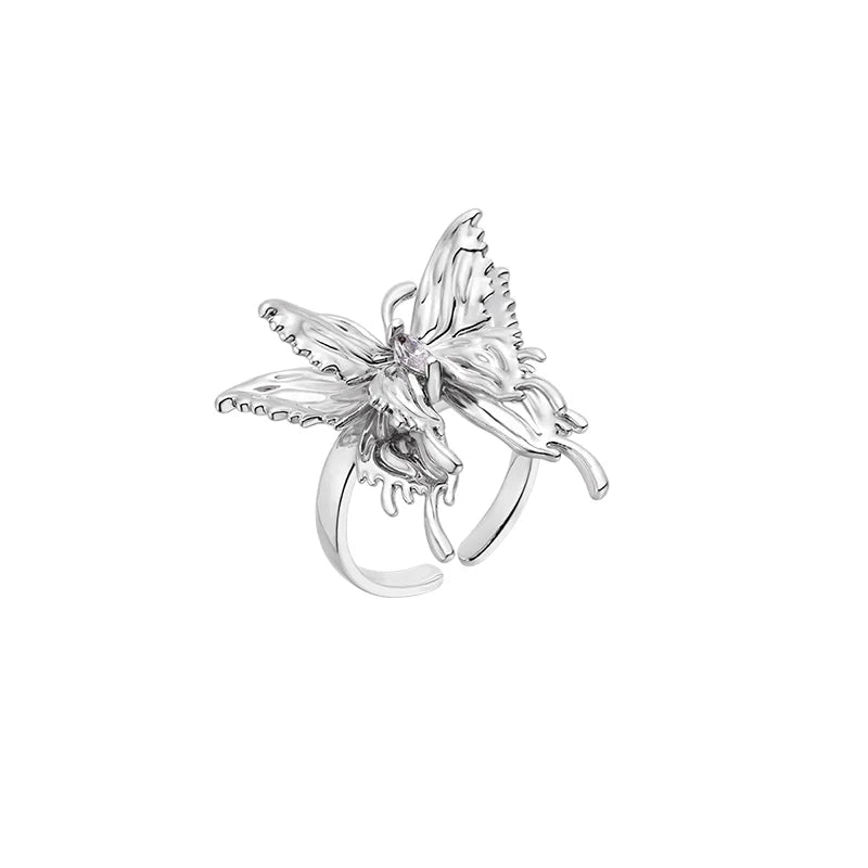 Elegant SUN HUNTER double-layer butterfly ring in silver with intricate detailing for a stylish look