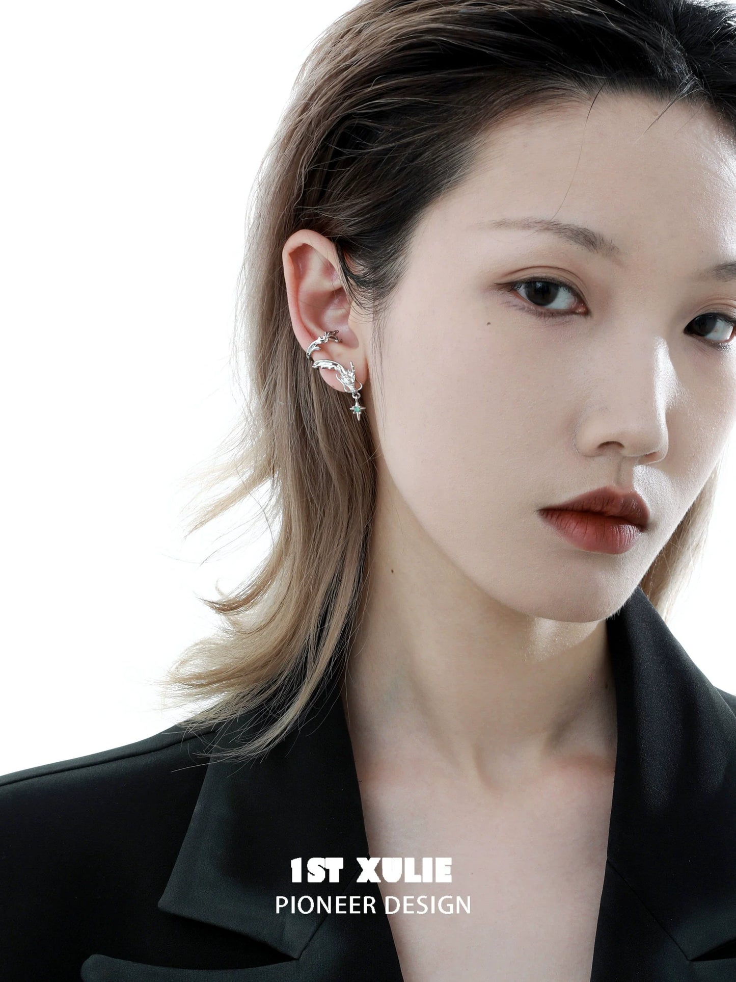 Stylish dragon ear cuff jewelry from 1ST XULIE for a unique and bold fashion statement