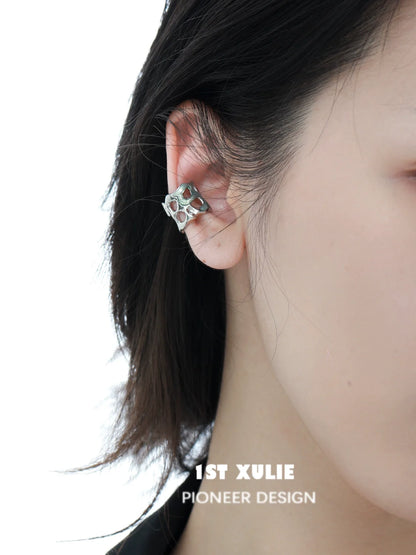 Stylish 1ST XULIE Frozen Edge Ear Cuff in Silver for a Unique Ear Accessory Look