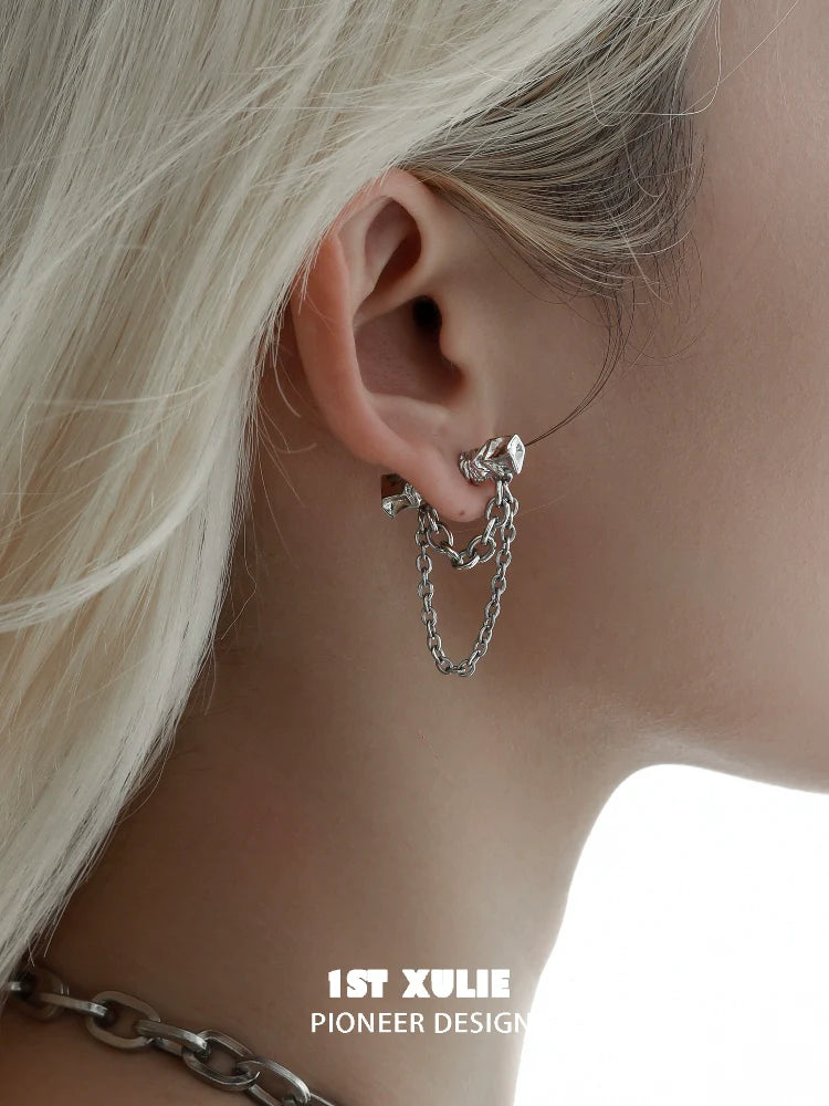 Stylish 1ST XULIE Y2K chain earrings with modern design and silver-tone finish