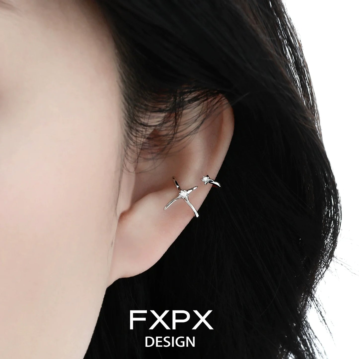 FXPX geometric orbit ear clip in silver, designed for a stylish and modern look