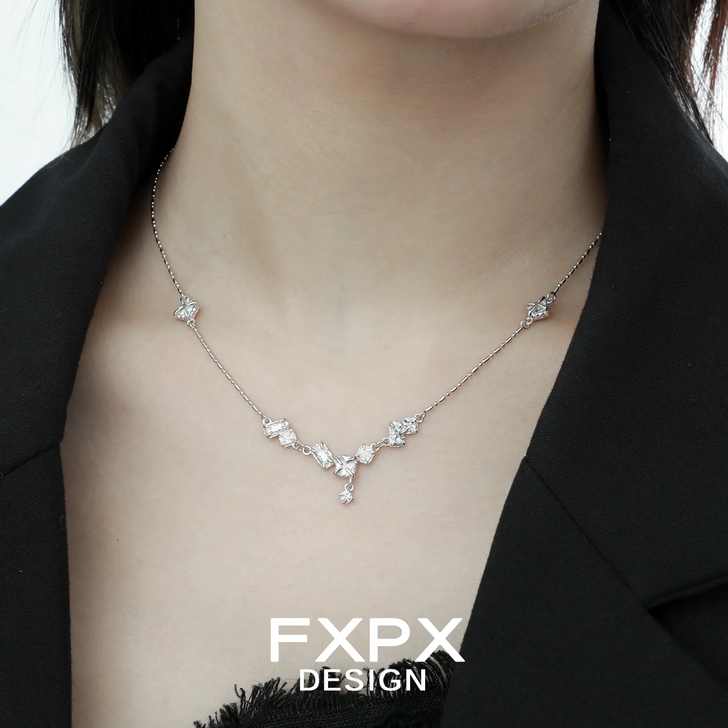 Elegant FXPX glacier shine silver necklace featuring sparkling design for a chic look