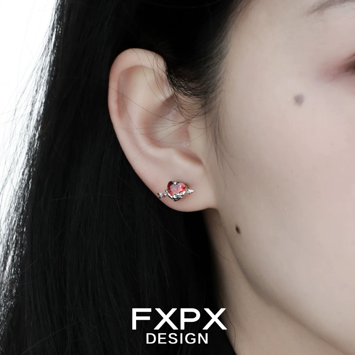 Elegant FXPX gothic heart earrings featuring intricate design for a unique fashion statement