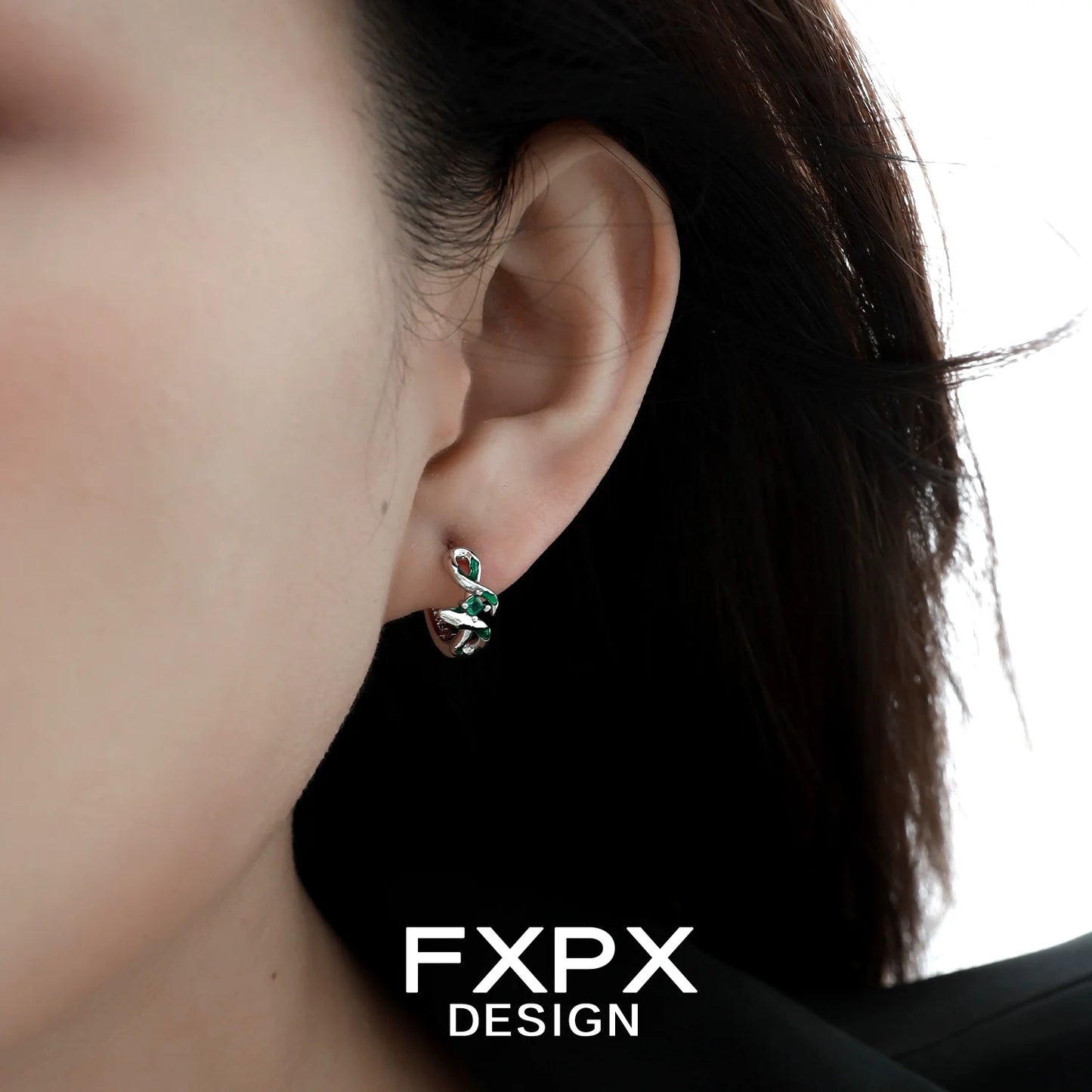 FXPX green snake earrings elegantly designed for a unique and stylish look