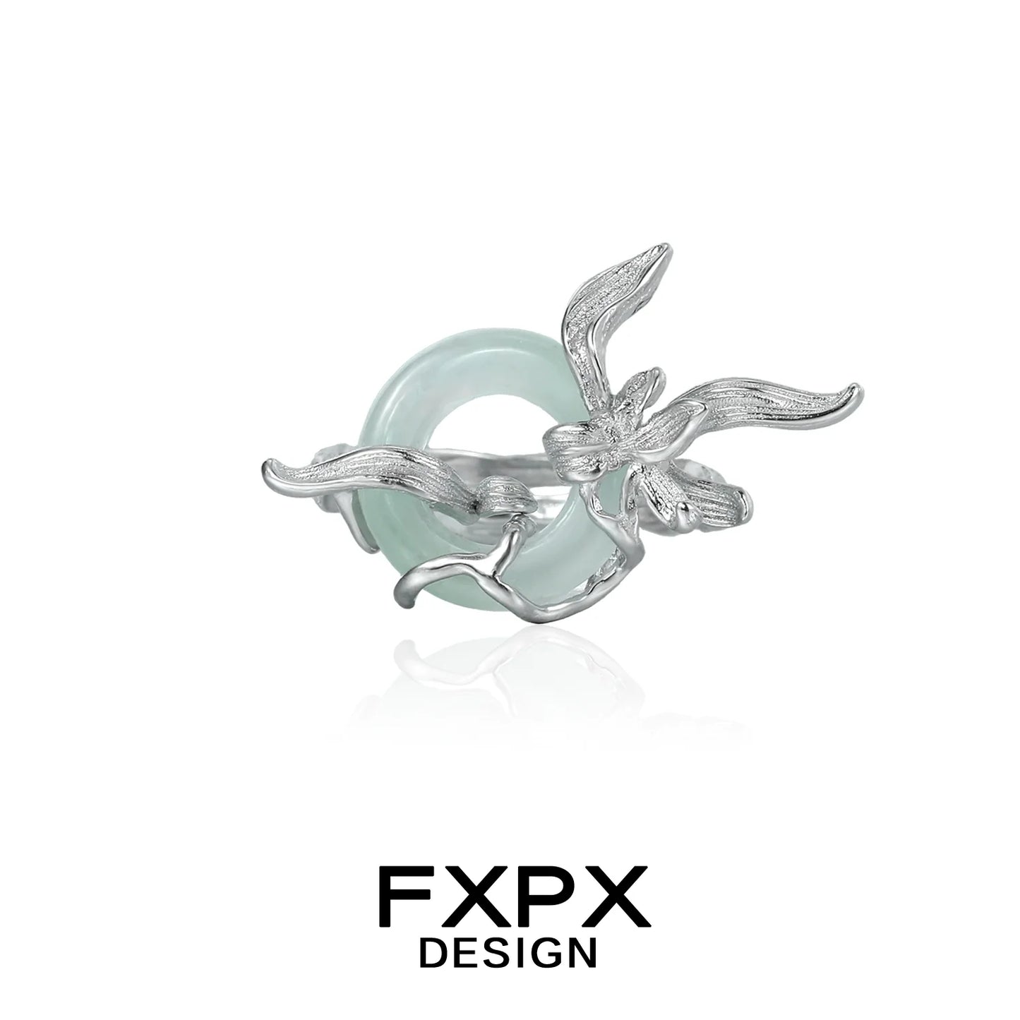 FXPX lake iris silver ring featuring a delicate design with a frosted mint glass accent