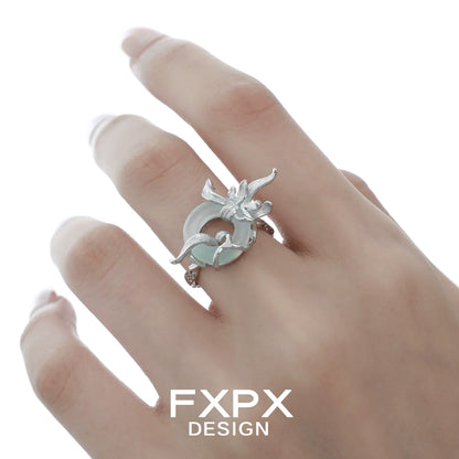 Lake iris silver ring from FXPX featuring a unique floral design on a delicate band