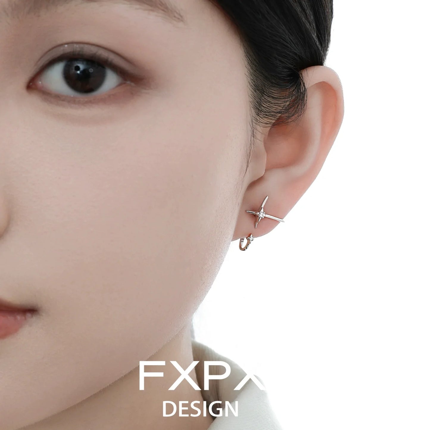 Stylish FXPX silver star track earrings that add a touch of elegance and sparkle