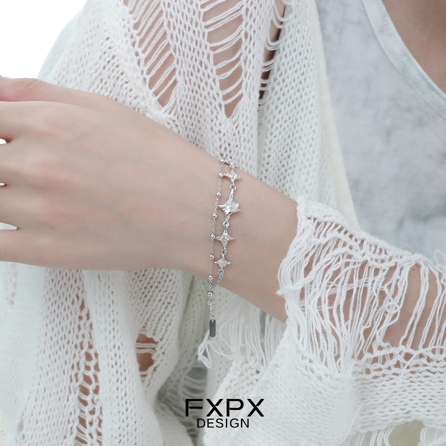 Elegant FXPX star silver bracelet with star charms for a stylish accessory