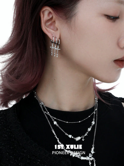 1STXULIE Gothic cross earrings in silver with elegant dangling design for a stylish look