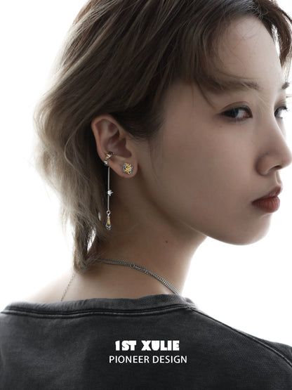Stylish immortal love letter ear clips in silver, showcasing modern design and elegance