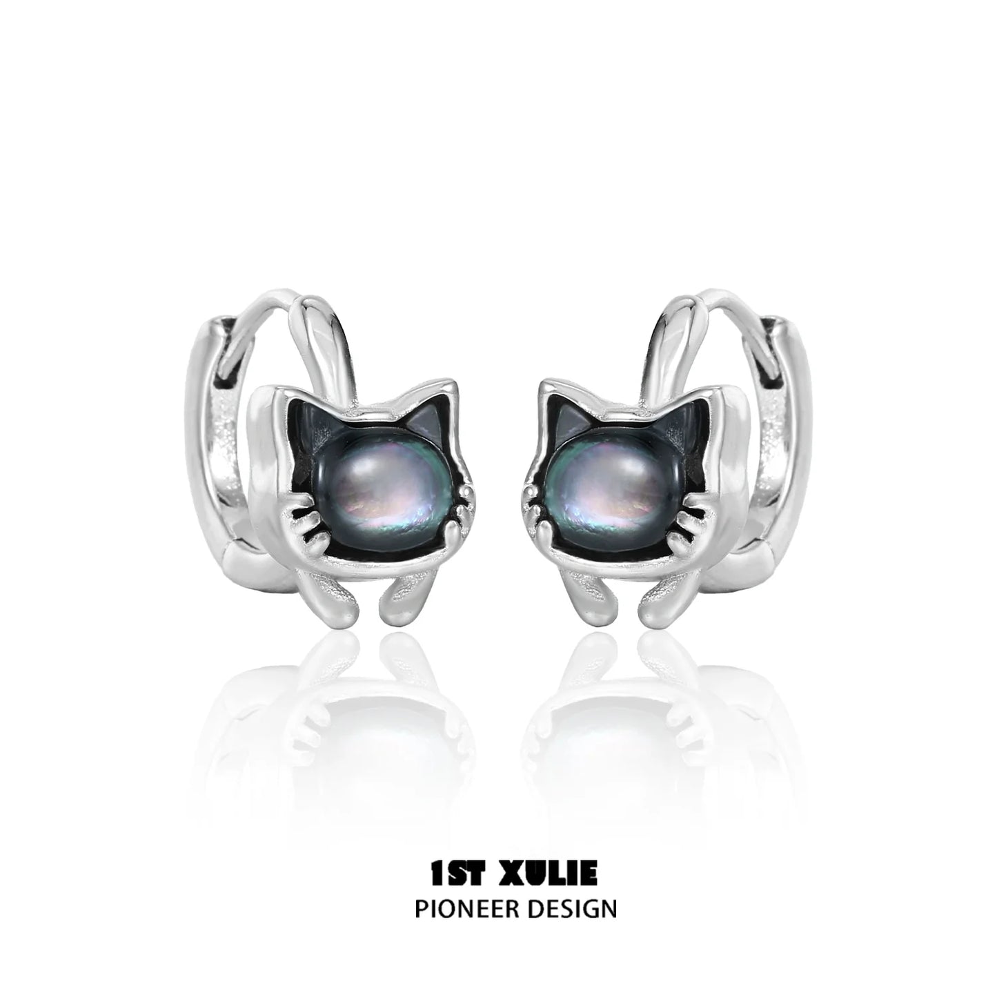 Silver kitten stud earrings with a glossy black cat design for a playful accessory