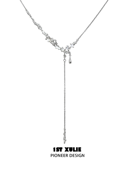 Elegant 1ST XULIE moonlight fragment silver necklace with delicate chain and shimmering accents