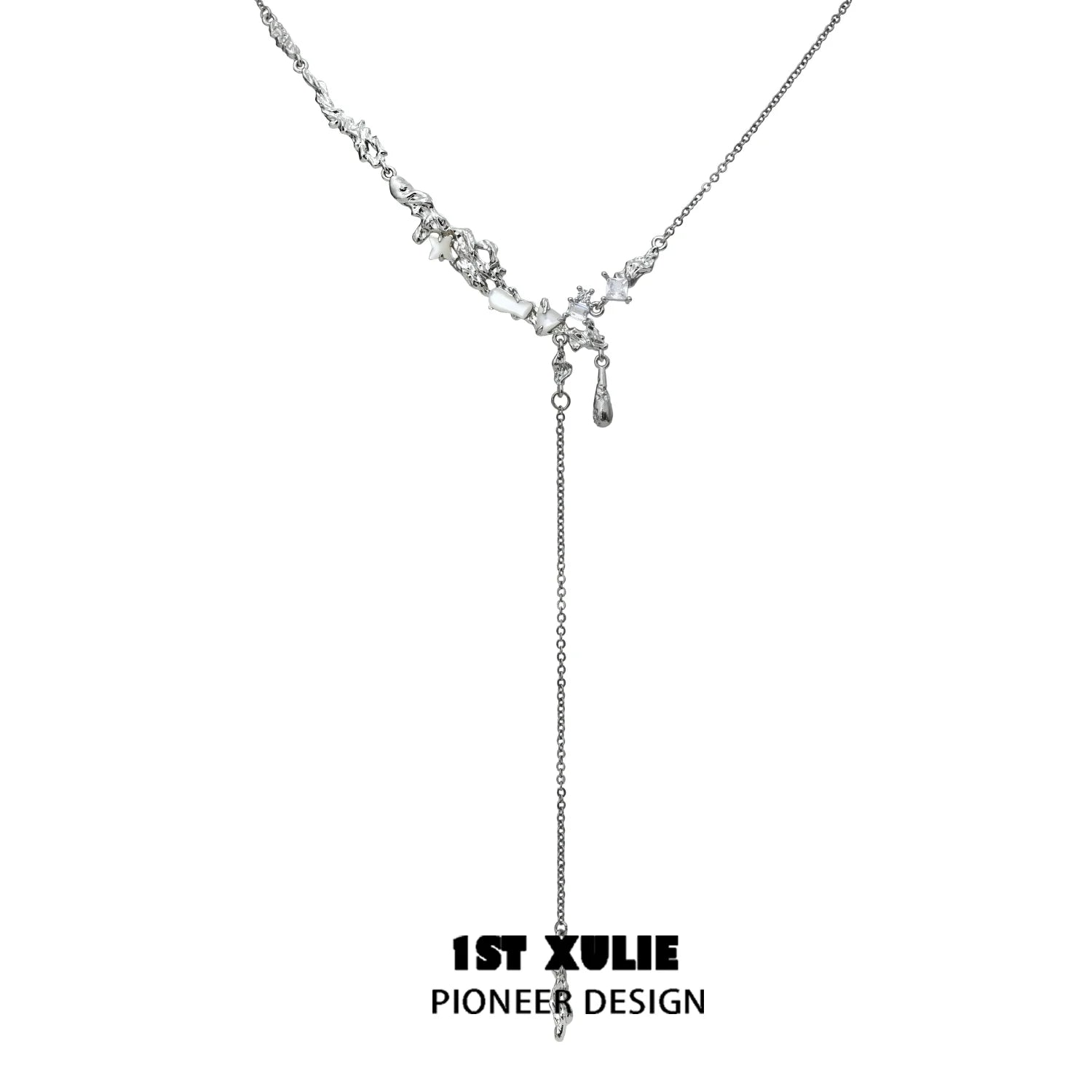 1STXULIE moonlight fragment silver necklace featuring a delicate design with a dangling pendant