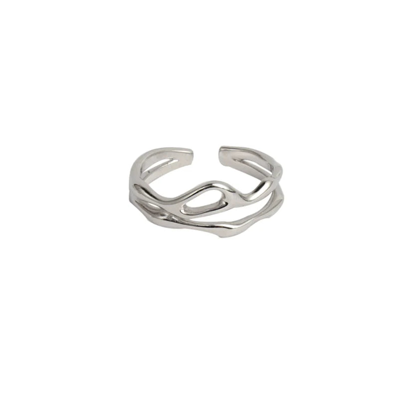 Minimalist silver line art ring featuring a unique wavy design for modern accessories