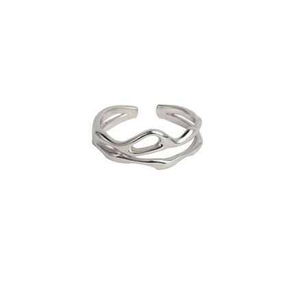 Minimalist silver line art ring featuring a unique wavy design for modern accessories