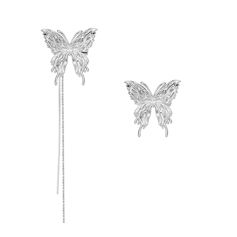 Stylish SUN HUNTER punk butterfly ear cuffs in silver for a trendy, edgy look