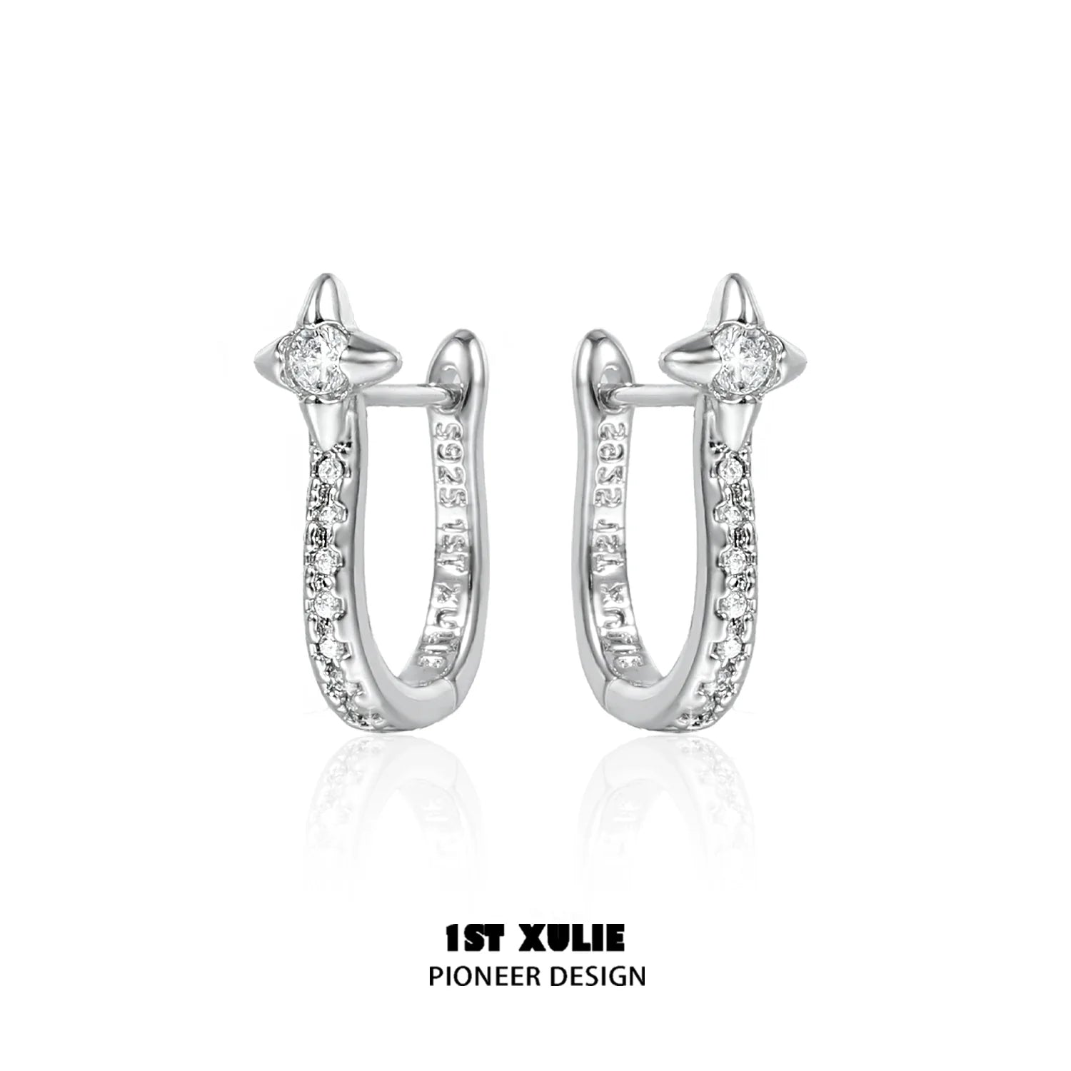Elegant star hoop silver earrings with sparkling details for a trendy accessory