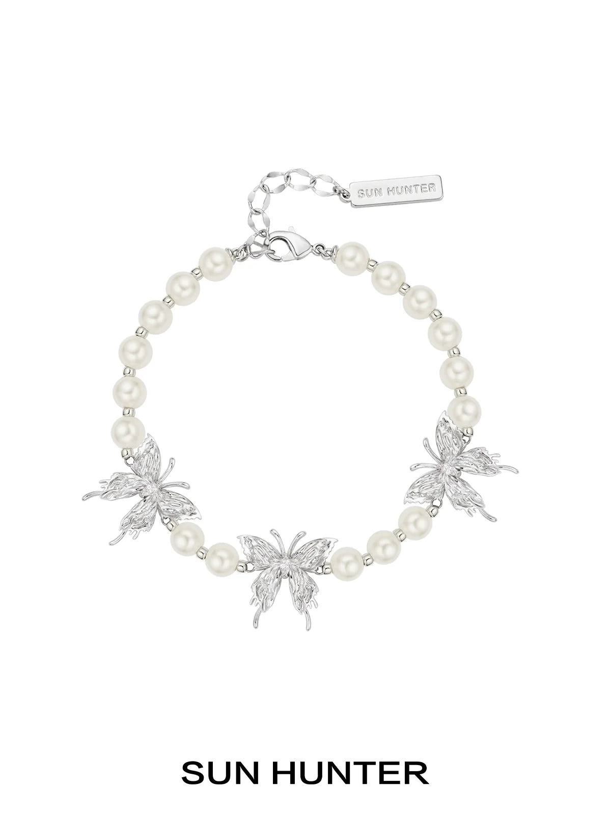 SUN HUNTER butterfly pearl bracelet with silver butterfly charms and elegant pearl beads