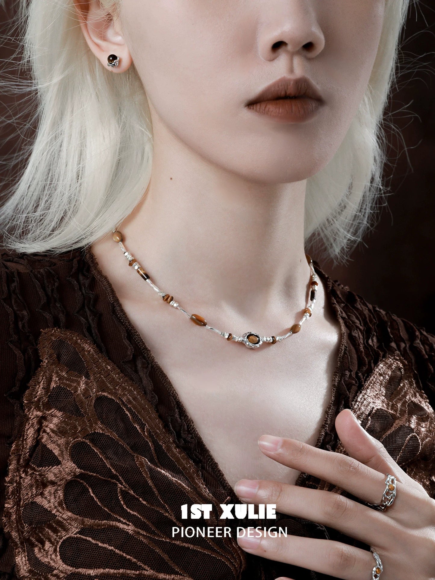 Fashionable tiger's eye necklace for women featuring unique beads and elegant design