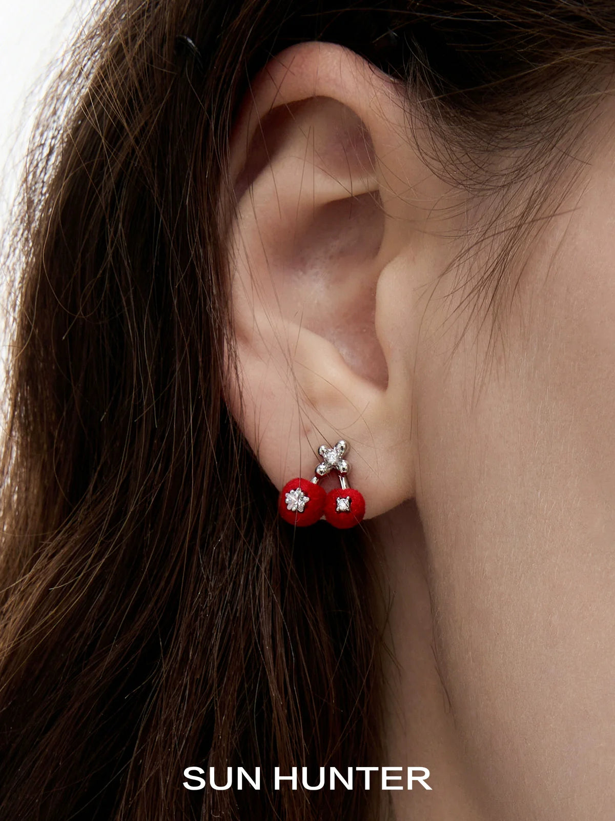 SUN HUNTER velvet cherry stud earrings with sparkling rhinestones for a chic look
