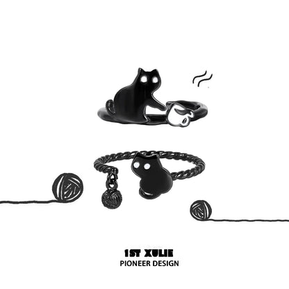 Y2K black cat ring featuring a unique design with playful cat motifs