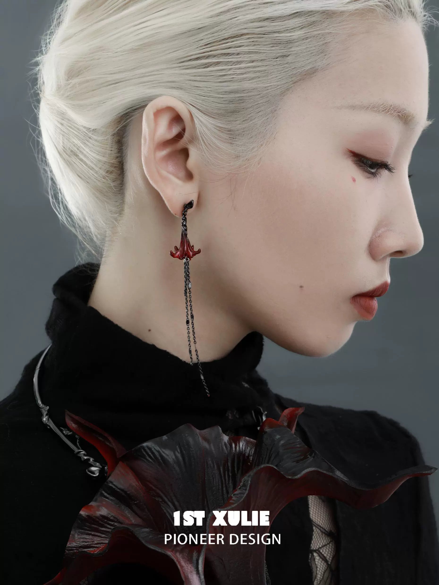 Y2K blood mandala tassel earrings with elegant design, perfect for trendy outfits and bold styles