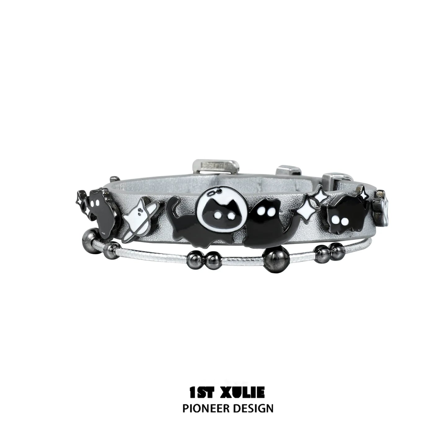 Y2K kitty leather bracelet featuring playful black cat charms and stylish silver accents